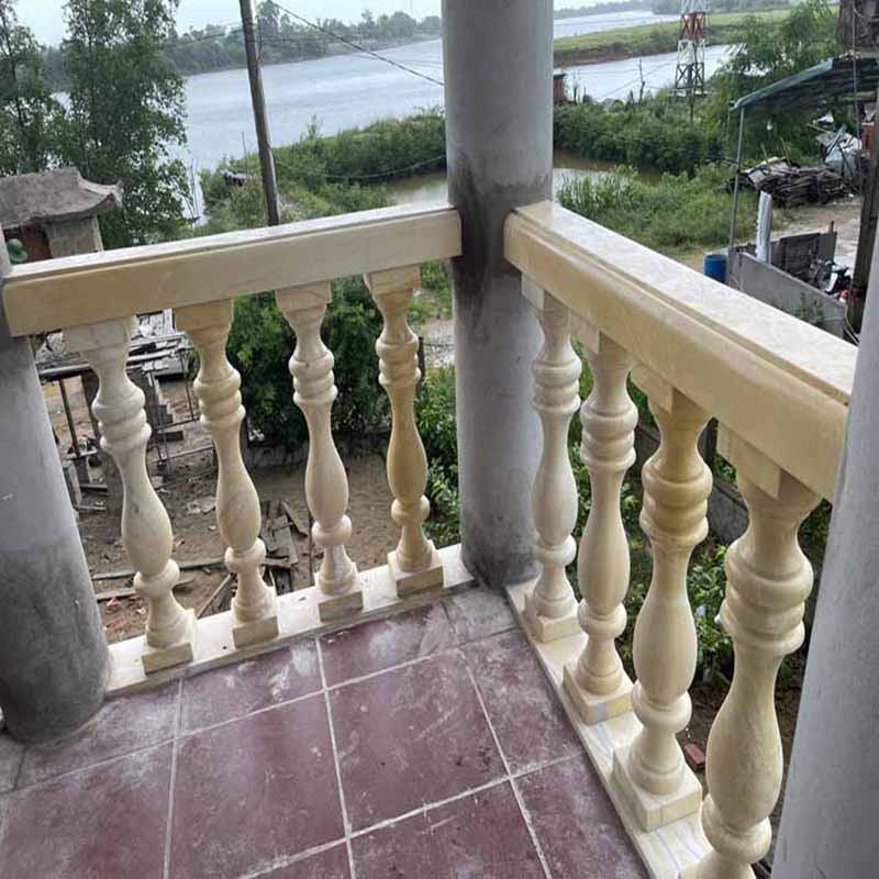 lan can đá hoa cương non nước