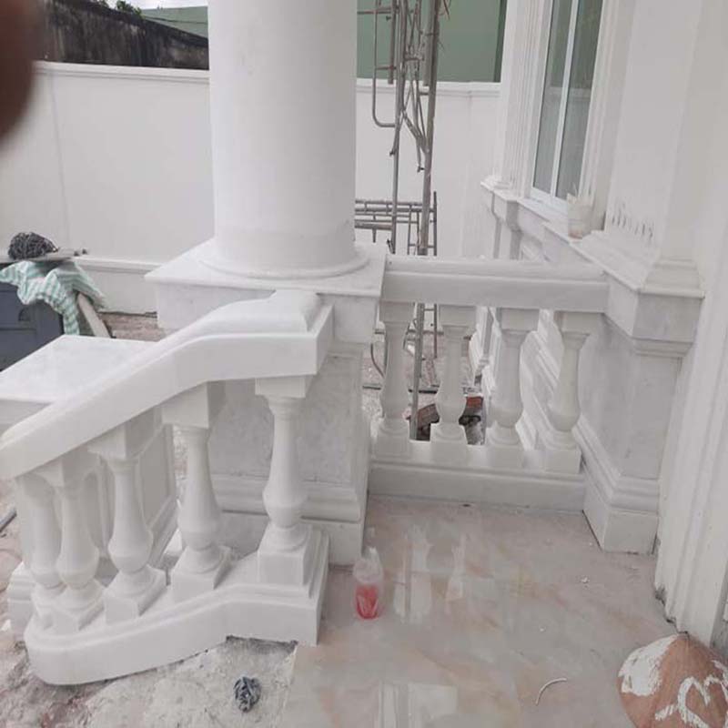 lan can đá hoa cương non nước