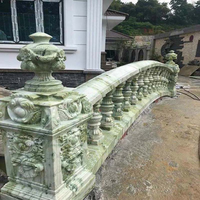 lan can đá hoa cương non nước