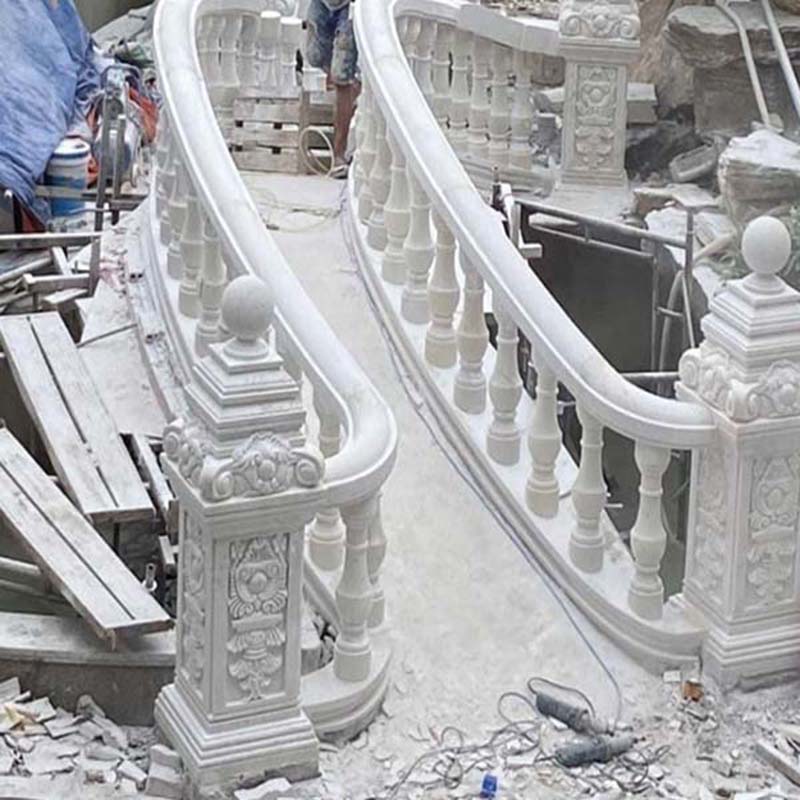 lan can đá hoa cương non nước