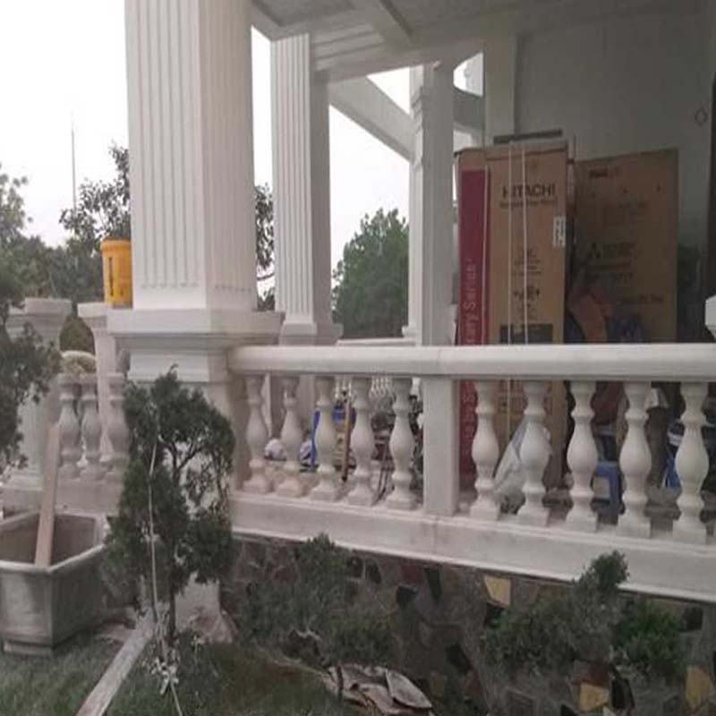 lan can đá hoa cương non nước