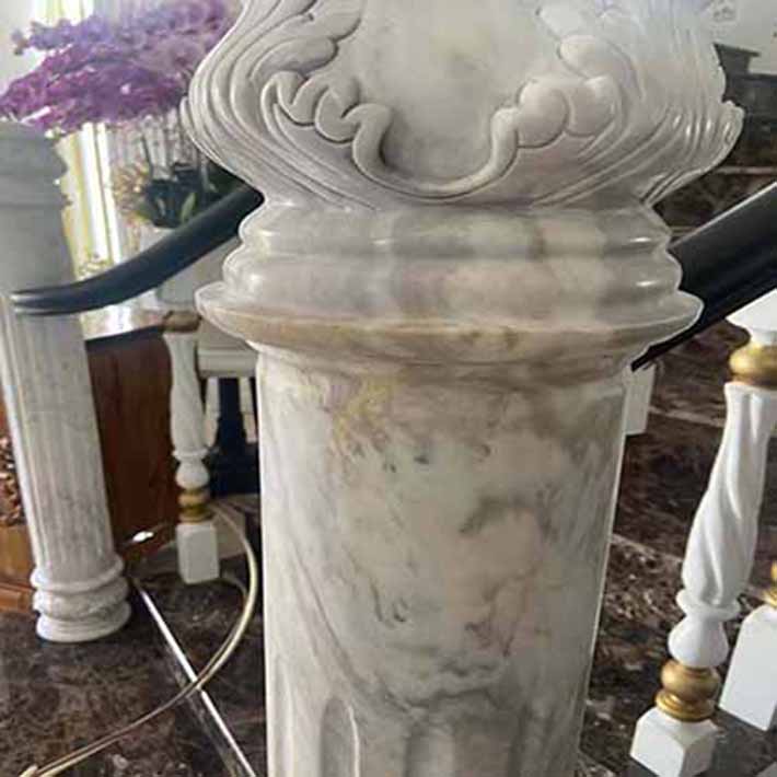 đá hoa cương cột tròn
