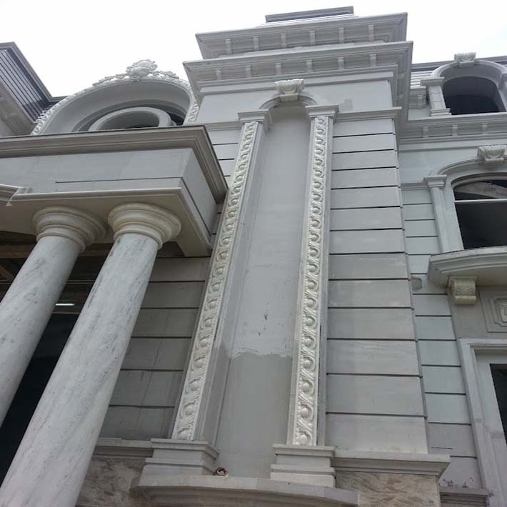 đá hoa cương cột tròn