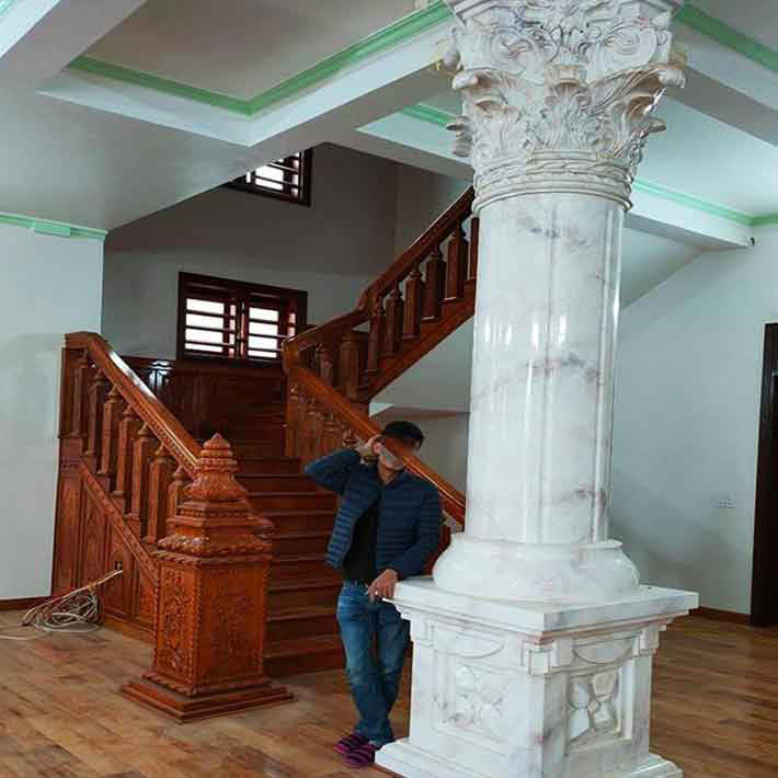 đá hoa cương cột tròn