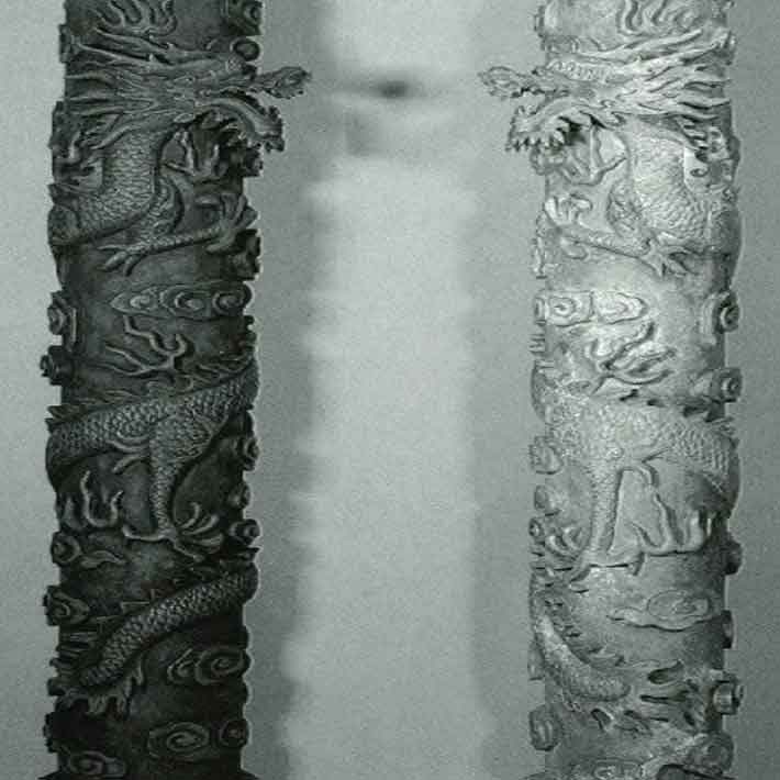 đá hoa cương cột tròn
