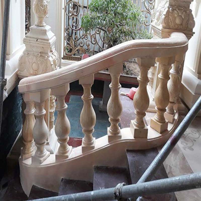 Tuyển Thợ Đá Hoa Cương