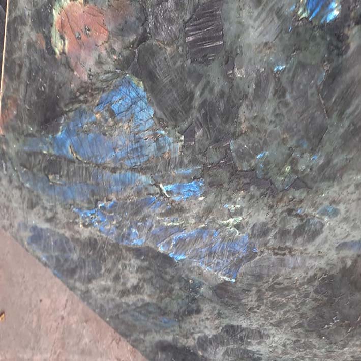 Tuyển Thợ Đá Hoa Cương