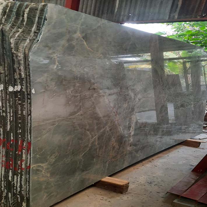 Tuyển Thợ Đá Hoa Cương
