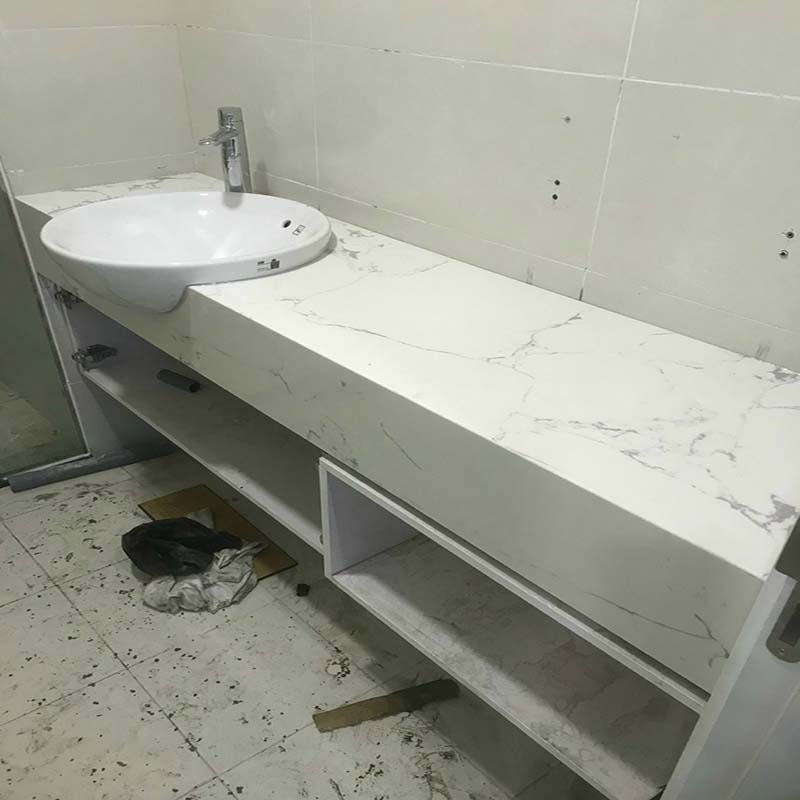 Tuyển Thợ Đá Hoa Cương