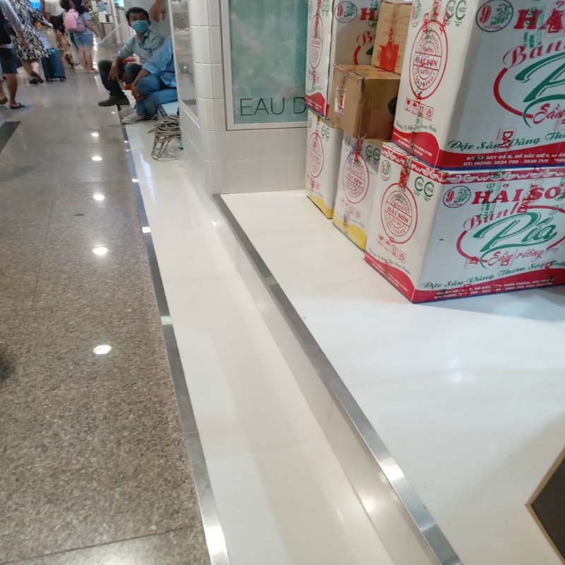 Tuyển Thợ Đá Hoa Cương