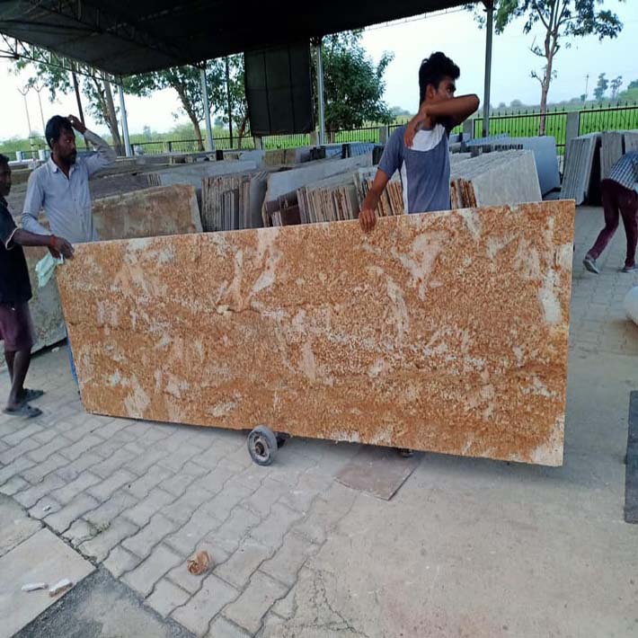 Tuyển Thợ Đá Hoa Cương