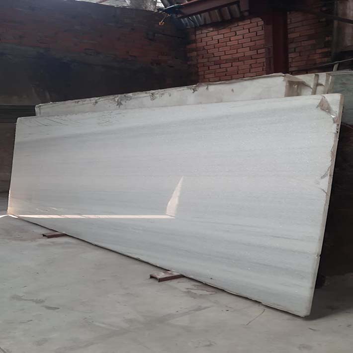 Tuyển Thợ Đá Hoa Cương