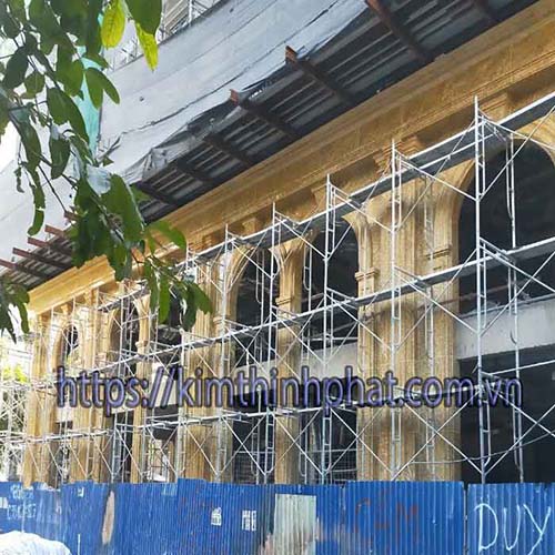 Tuyển Thợ Đá Hoa Cương