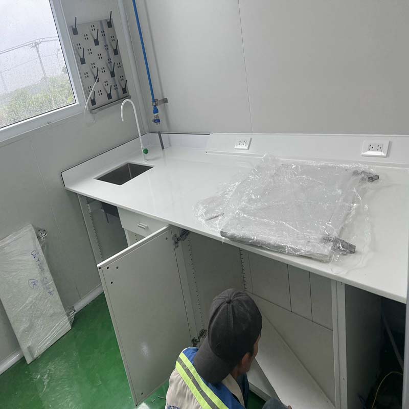 Tuyển Thợ Đá Hoa Cương