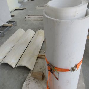 đá hoa cương cột tròn