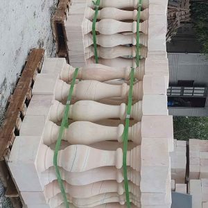 Con Tiện Đá